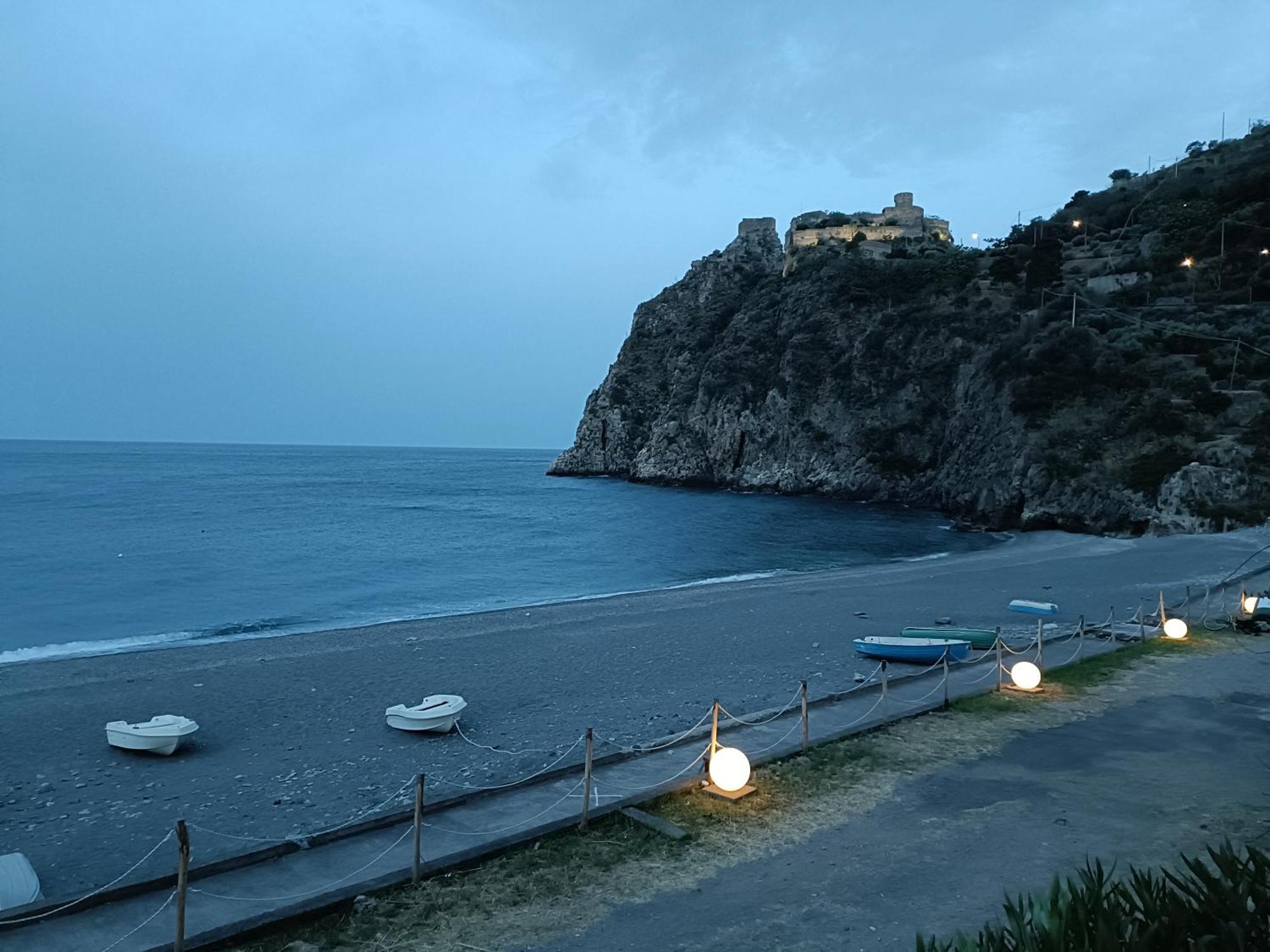 Casa Vacanze Margarita SantʼAlessio Siculo Buitenkant foto