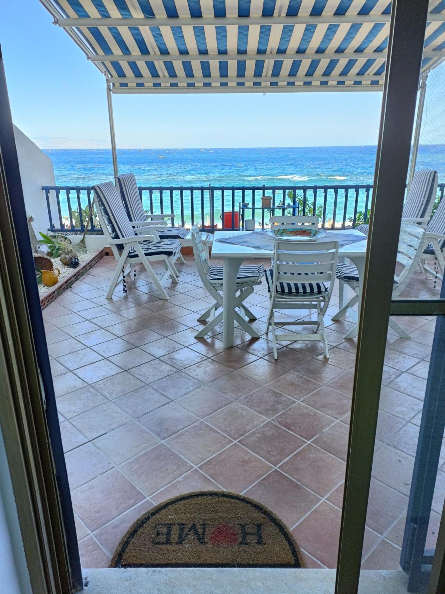 Casa Vacanze Margarita SantʼAlessio Siculo Buitenkant foto