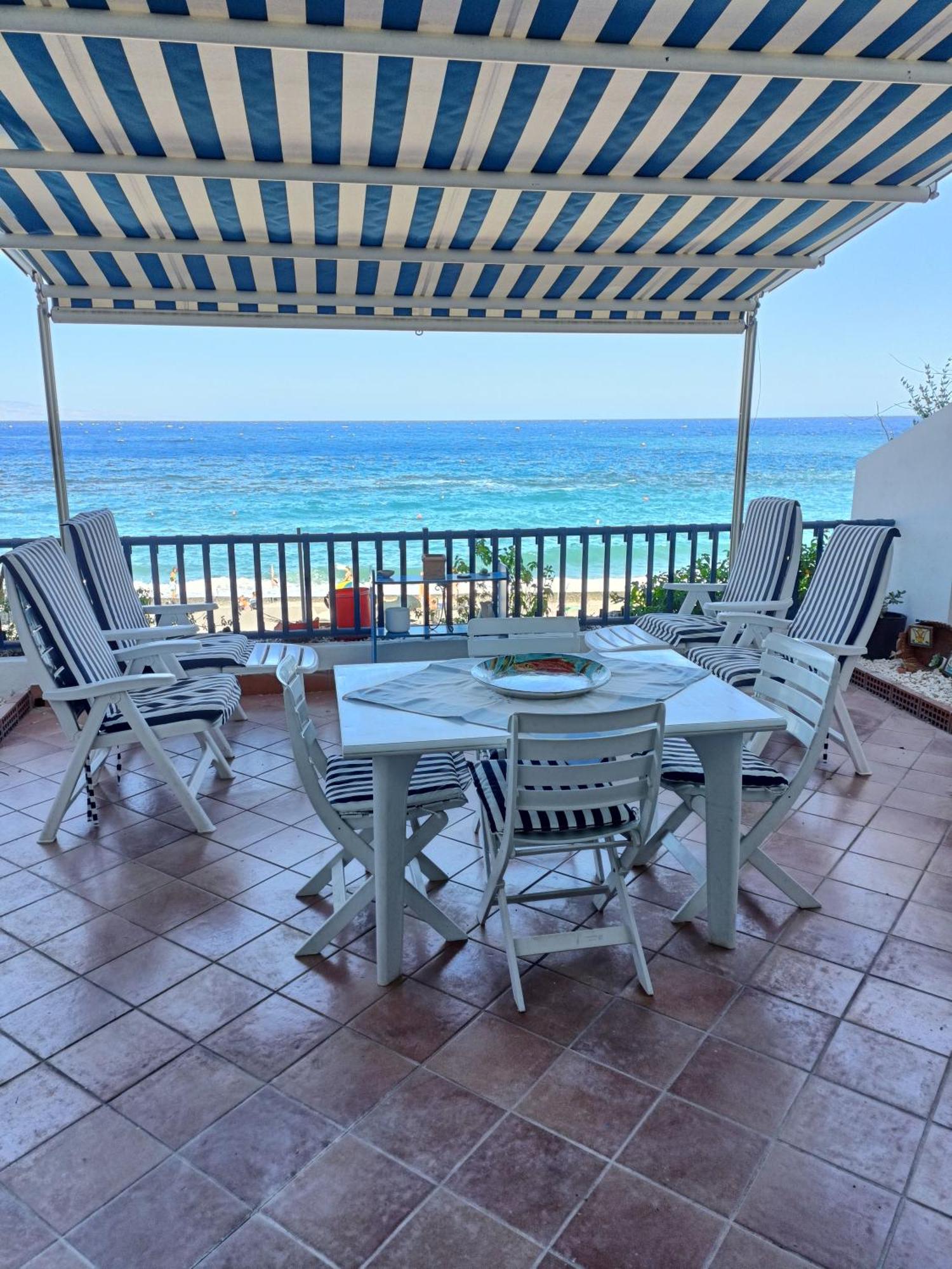 Casa Vacanze Margarita SantʼAlessio Siculo Buitenkant foto