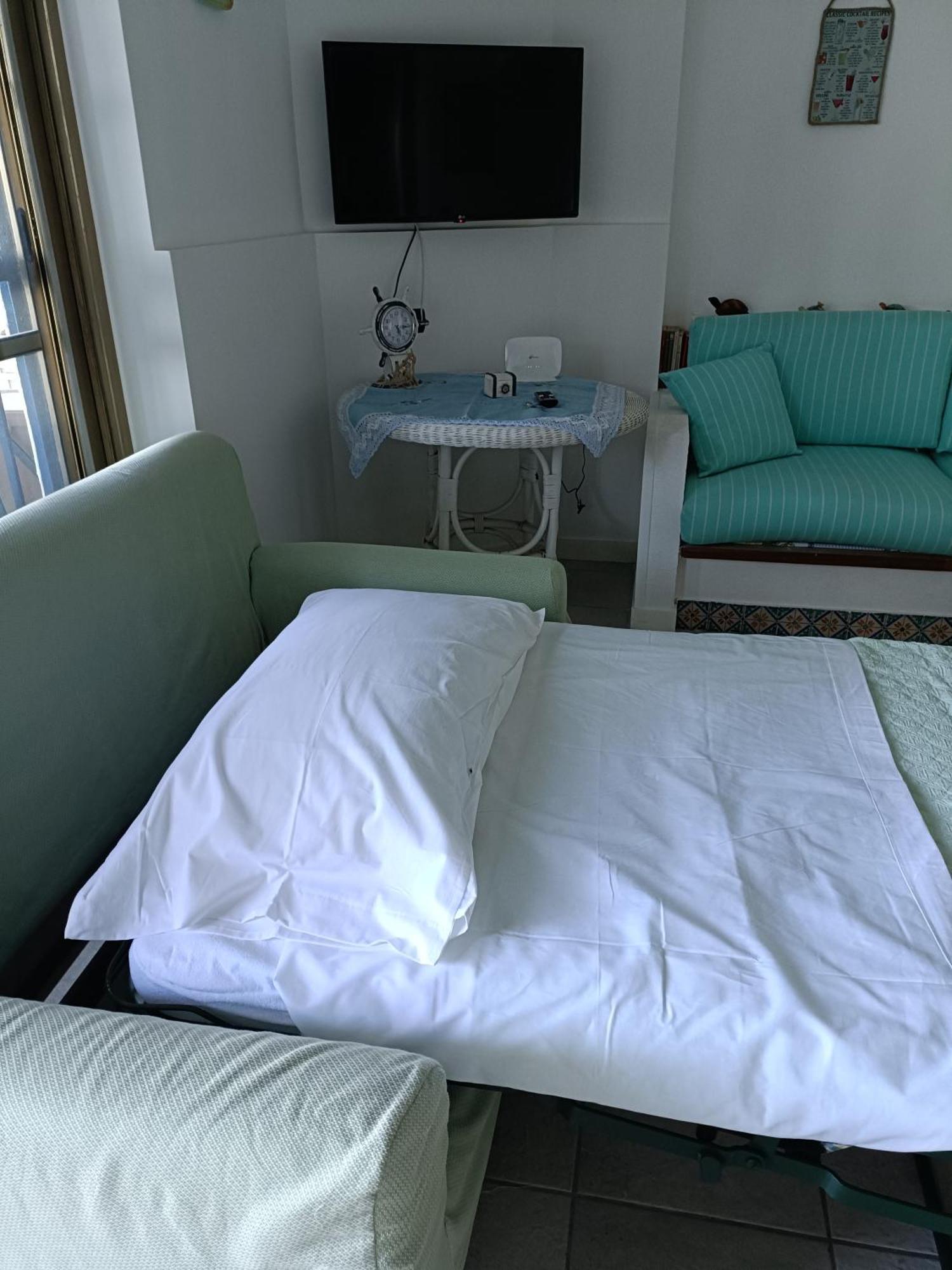 Casa Vacanze Margarita SantʼAlessio Siculo Buitenkant foto